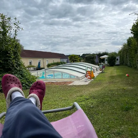 Homestay Au Repos Du Lezard, La Vintage *