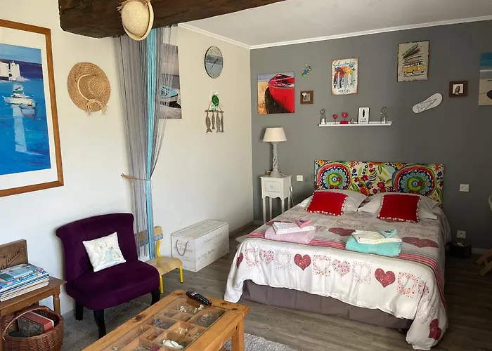 Au Repos Du Lezard, Tresors D Antan * Durtal